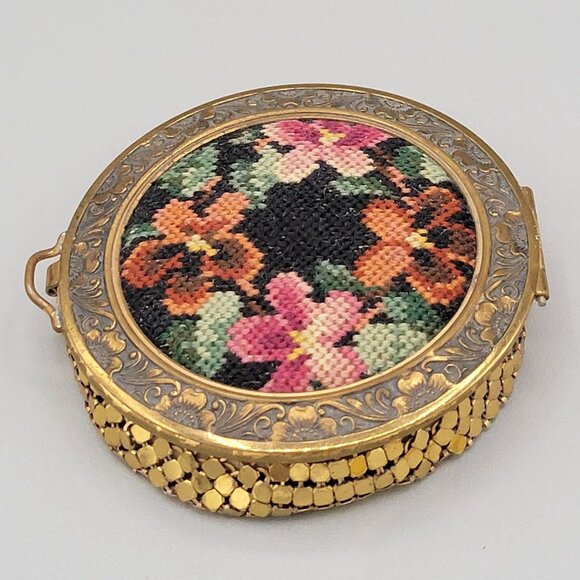 Evans Floral Petit Point Collapsible Compact With Puff Gold Tone Mesh Vtg 1930s - Picture 6 of 10